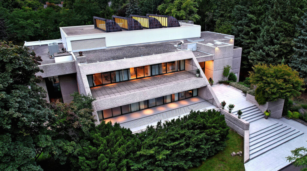 Toronto's Dream Worthy Luxury Properties: An Ultimate Spotlight