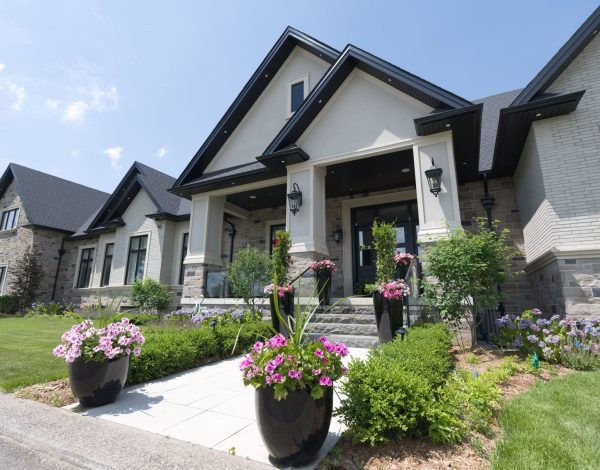 _WYN7619 Modern Bungalow